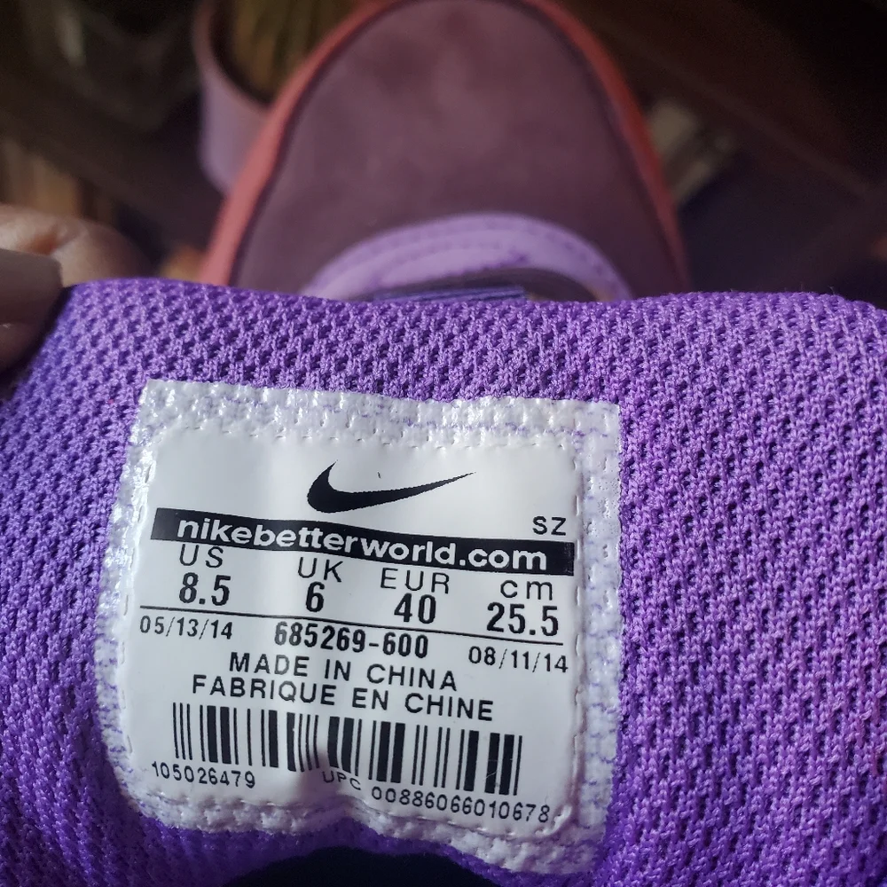 Nike sneakers - Picture 7 of 7